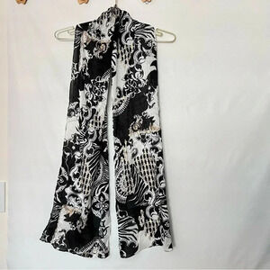 Chico's Oblong Scarf Geometric Print Black White Gold Colors 71" X 13" Soft